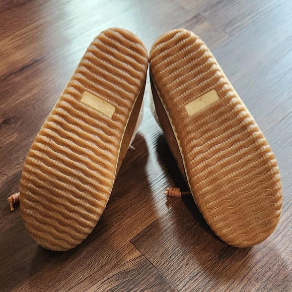 Sperry Bootie Slippers - Picture 2 of 2